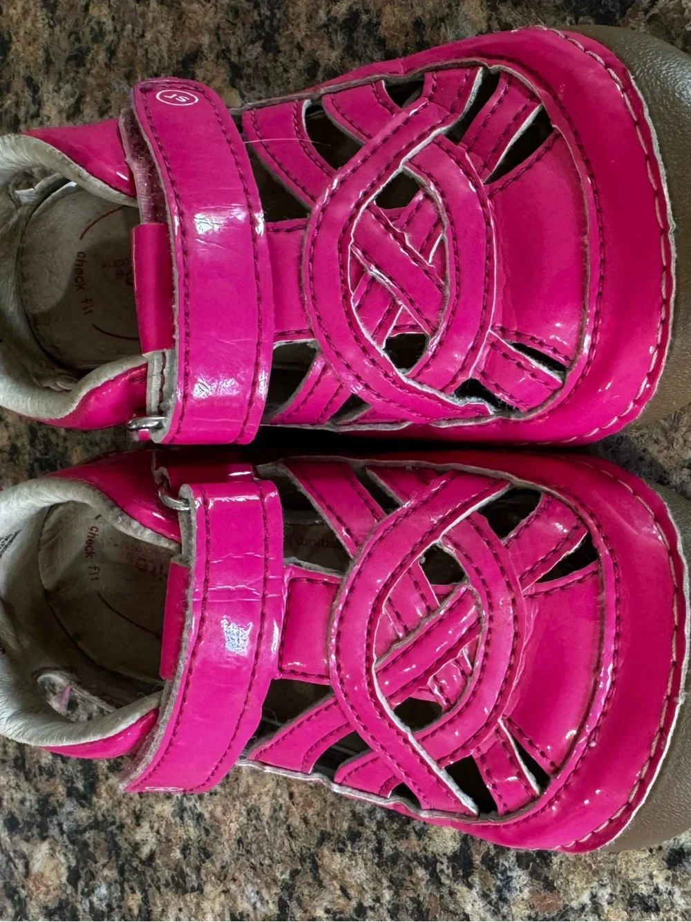 Stride Rite Soft Motion Hot Pink Fisherman Sandal Baby Girls Size 6 Leather
